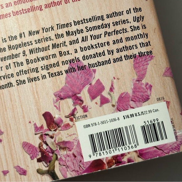 It Ends With Us Book - Picture 3 of 3